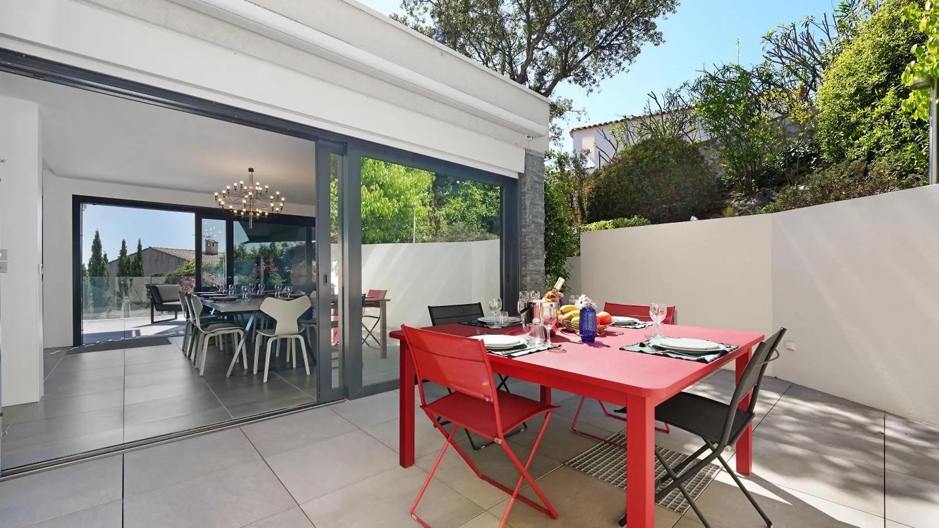 רוקברון-סור-ארז'נס Villa 888