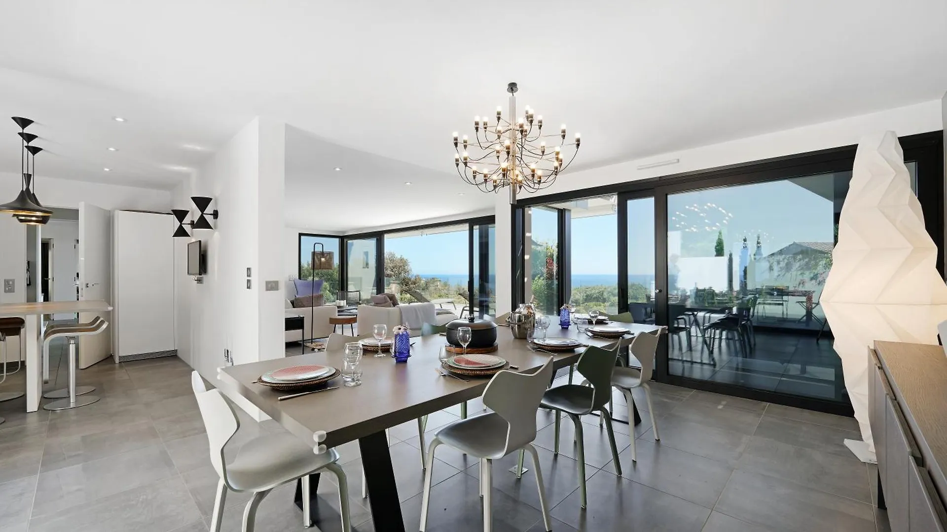 רוקברון-סור-ארז'נס Villa 888 צרפת